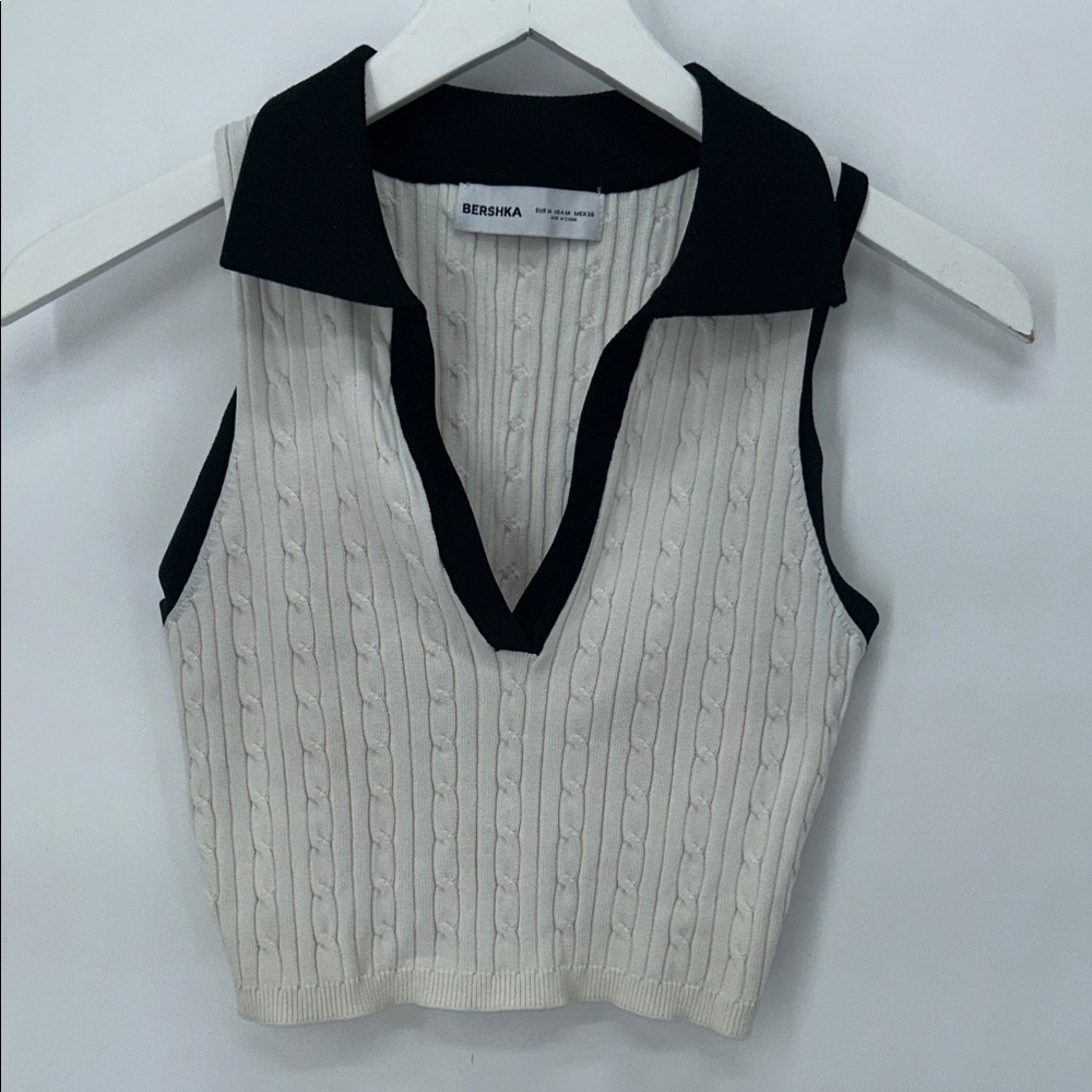 Bershka Cream Cable Knit Sleeveless Polo Top Contrast Collar Preppy Size M - Picture 3 of 7